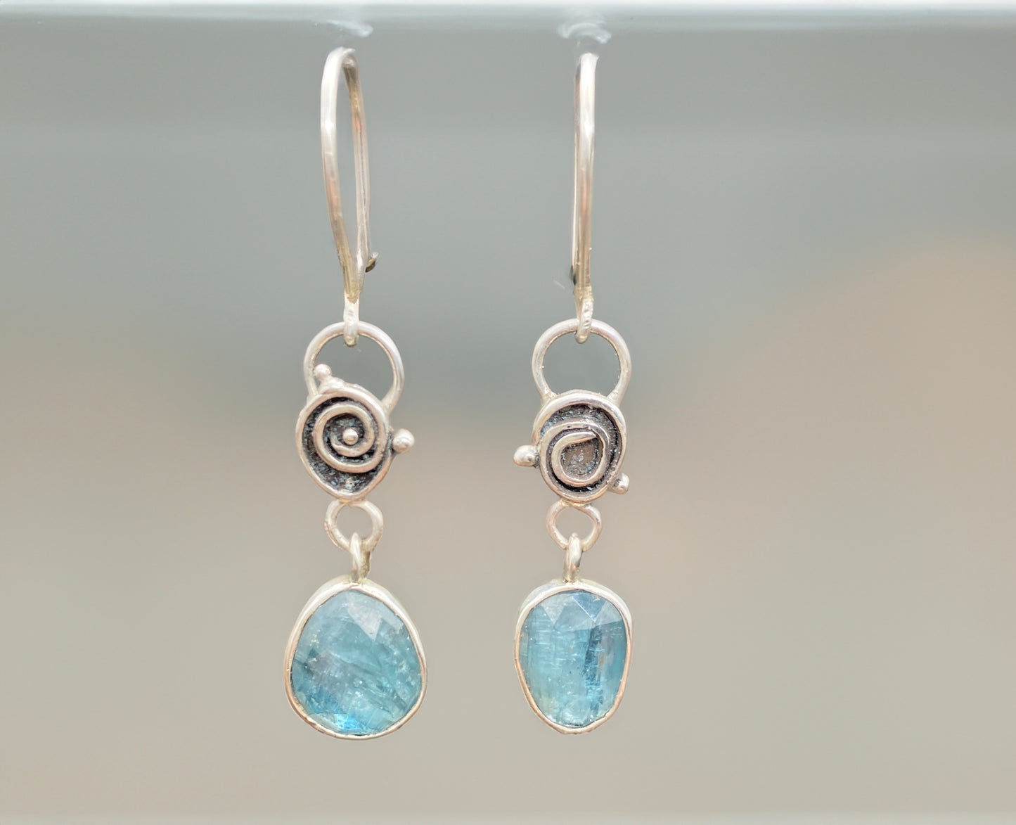 Aqua Kyanite with sterling silver Tidepool Design