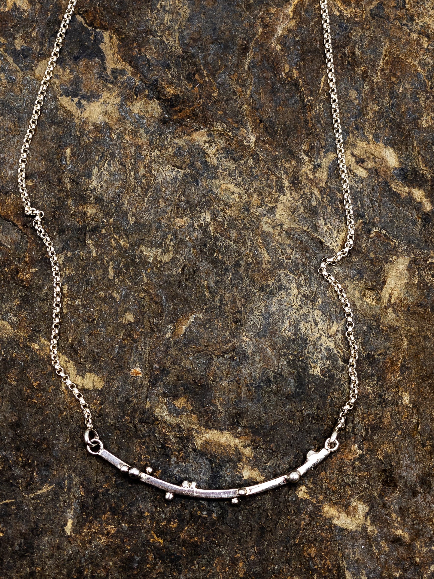 Pebble Bar Necklace Sterling Silver