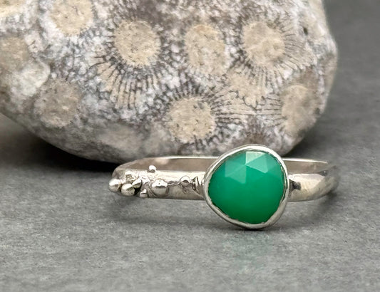 Spring Green Chrysoprase Square Ring in Sterling Silver