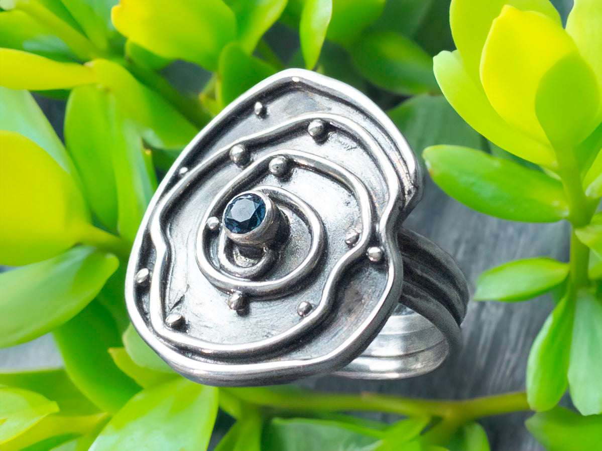 Tide Pool Ring with London Blue Topaz – Ten26 Studio Jewelry